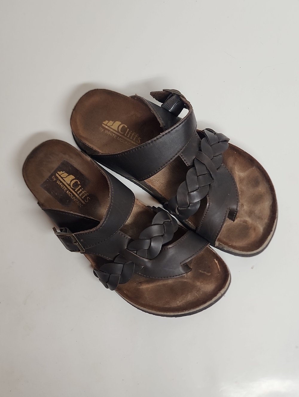 Cliffs By WHITE MOUNTAIN Toe Loop Braided Buckle Slide Sz 7 Sandals - Dark Brown